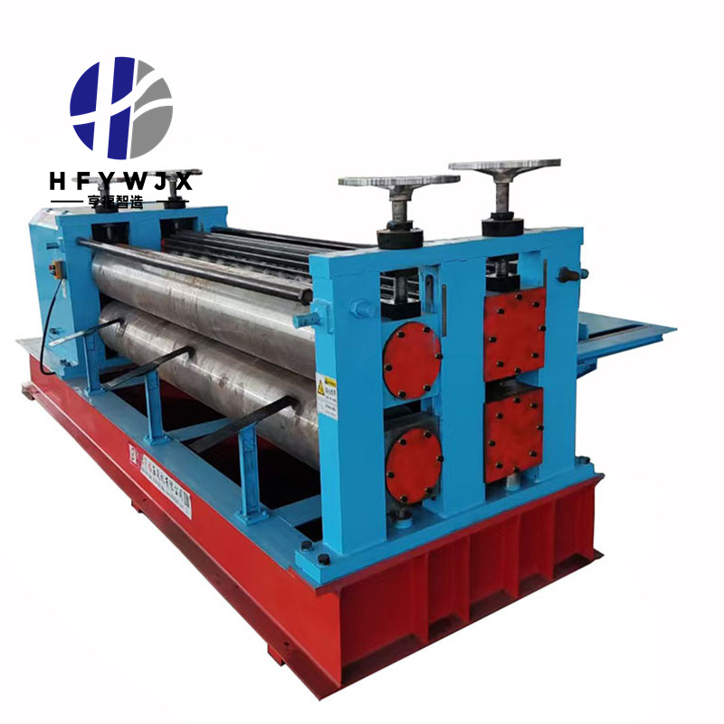 Horizontal roll forming machine